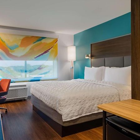 Tru By Hilton เมอร์ริลวิลล์ ภายนอก รูปภาพ